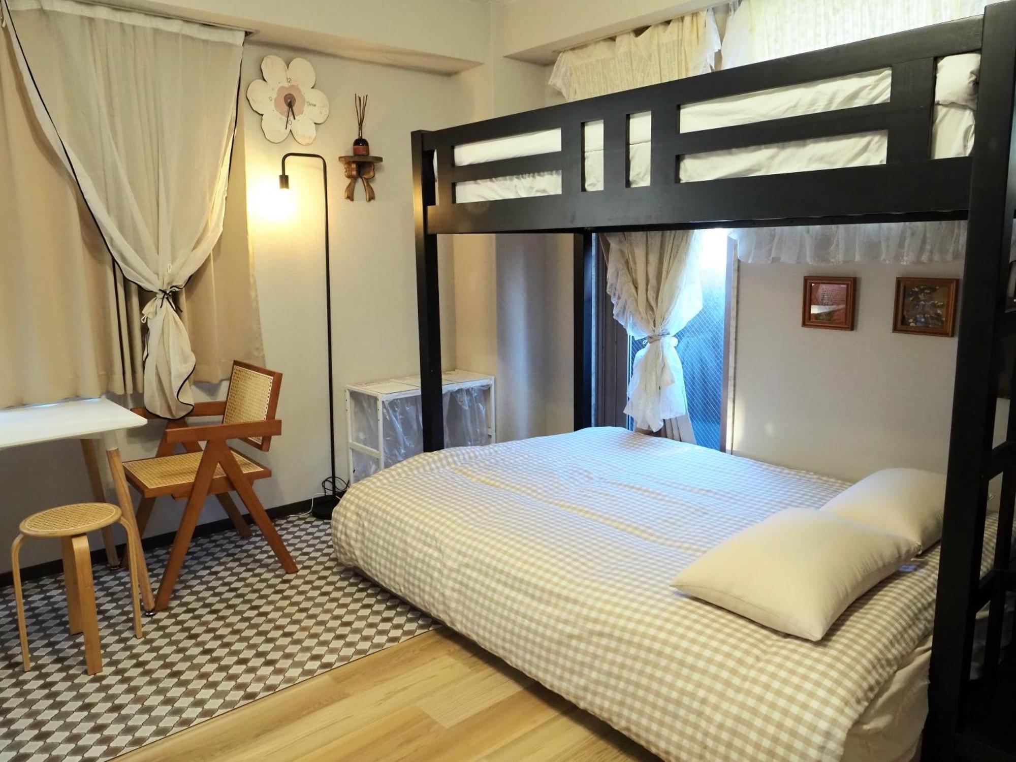Ueno 704 Jellynehouse * Tokio